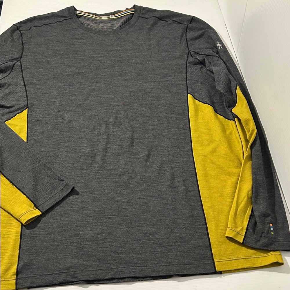 Men’s XL Smartwool Merino Sport 150 long sleeve